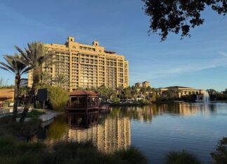 Four Seasons Orlando: Розкішні канікули біля Disney World