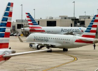 American Airlines розширює внутрішні маршрути, віддаючи пріоритет сполученню з центром Америки