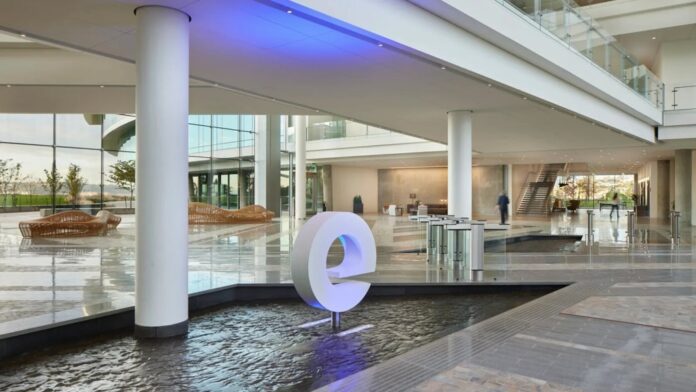 a7858103-6948-4e74-bc53-edcd52b34141