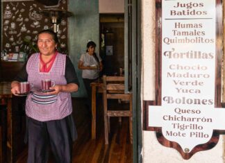 Кулінарні бабусі Еквадору: боротьба за збереження вуличної їжі