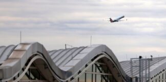 Schwerer Wintersturm stört Reiseverkehr in den USA: Über 13.000 Flüge gestrichen