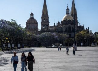 Безпека подорожей у Мексиці: Насильство картелів та нещодавні перебої