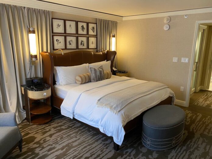 bfd87970-2013-463b-aca1-acf5fc753be2