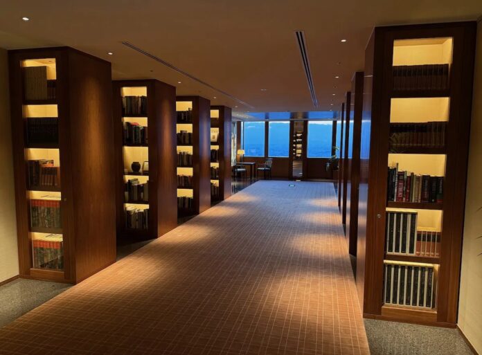 f6eb4324-2c97-41aa-9dfd-85196ed94e56