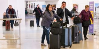 Зимовий Шторм і Хаос: Тисячі Мандрівників Застрягли через продовження Збоїв в Авіарейсах