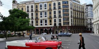 Куба зіткнулася з енергетичною кризою: туризм та поїздки порушені