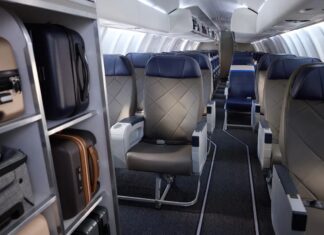 United Airlines Переконфігурує Регіональні Літаки для Преміального Досвіду та Стратегічної Переваги