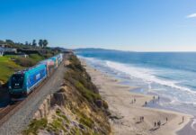 Fughe ferroviarie costiere della California: 7 viaggi di fine settimana in treno
