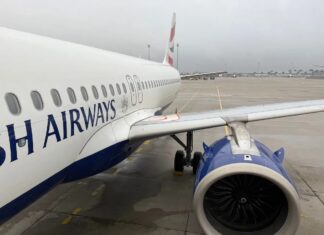 Британські Авіалінії Виплачують Премії Пілотам за Економію Палива: Розрахований Ризик?