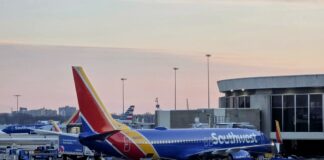 Оновлення в Авіаційній Галузі: Звільнення, Збори та Політичні Помилки