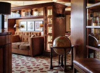 За горизонтом: Как круизные компании класса люкс создают библиотеки мирового уровня в море