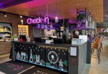 Stisknout či nestisknout? Výhody a nevýhody mobilního odbavení v hotelech