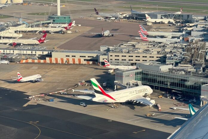 12b9cad9-f809-44e6-94ac-fd6baa8f4e3b