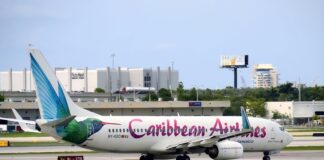 Несподіване поповнення: пасажирка народила на борту рейсу Caribbean Airlines, що летів у JFK
