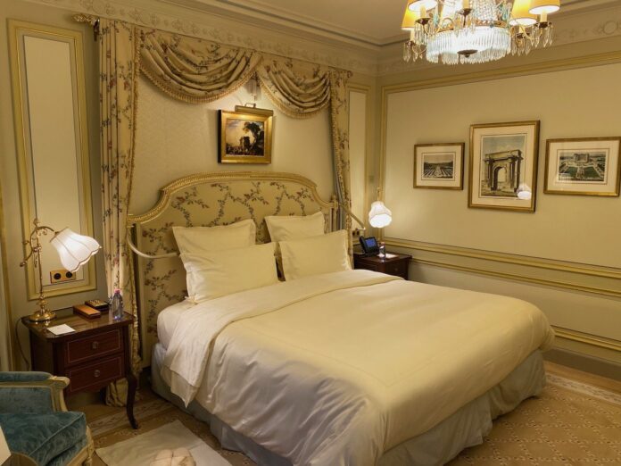 56f974e8-90ed-4d4f-9f86-94a97176a86c