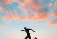 Il fascino dei viaggi di ritorno: perché i viaggiatori tornano indietro