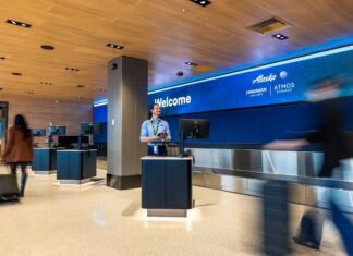 Alaska Airlines запускає ексклюзивну зону реєстрації для власників статусу Titanium та пасажирів бізнес-класу в аеропорту Сіетл-Тікума