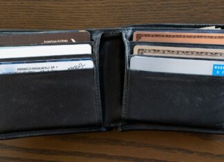 Come scommettere sulle carte di credito senza scommettere sul tuo matrimonio