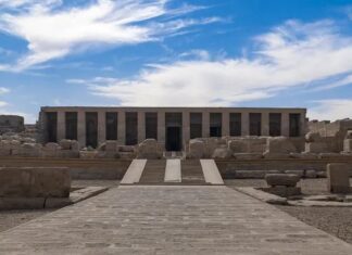 La lista de reyes de Abydos: decodificando la historia egipcia en el templo de Seti I