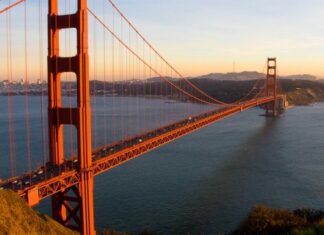 How to Actually Experience the Golden Gate Bridge Without the Crowds
